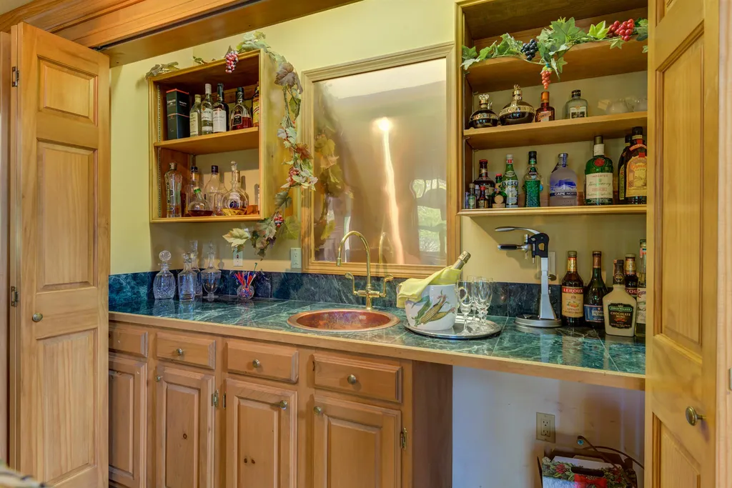 317 Sewall Road Wolfeboro NH 03894