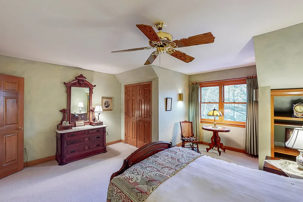 317 Sewall Road Wolfeboro NH 03894