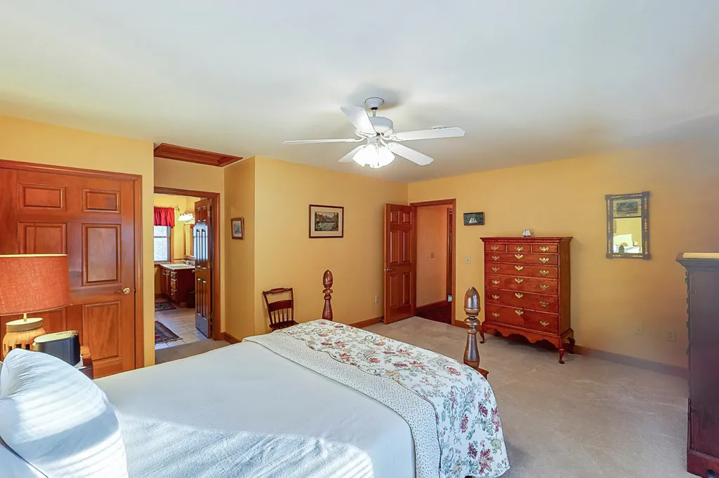 317 Sewall Road Wolfeboro NH 03894