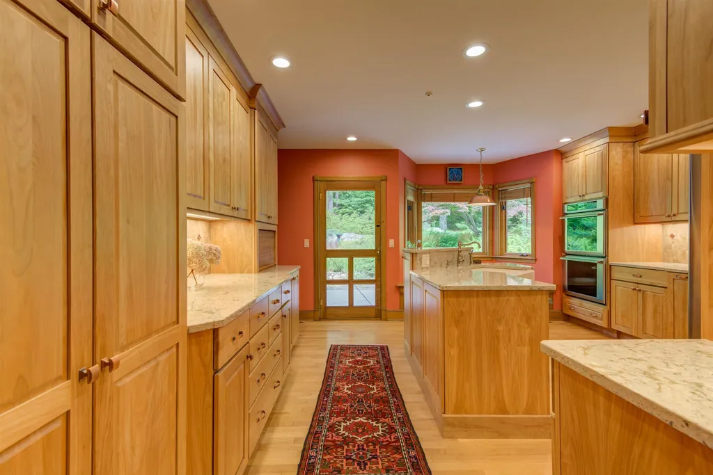 317 Sewall Road Wolfeboro NH 03894