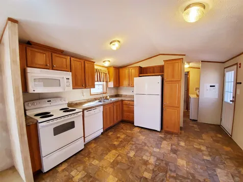 12 Sullivan Drive Allenstown NH 03275