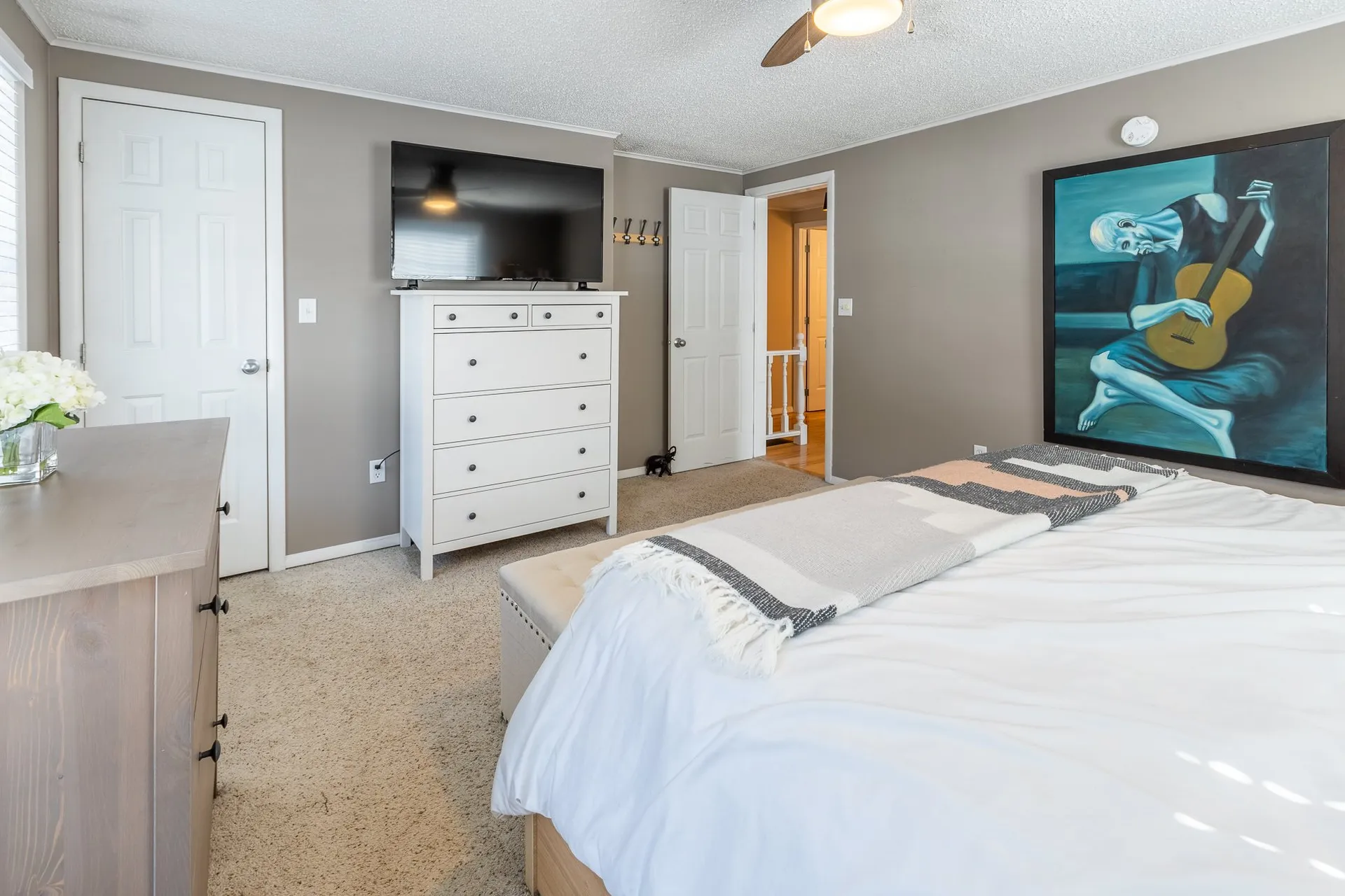 141 Dawn Drive Hartford VT 05001-9056