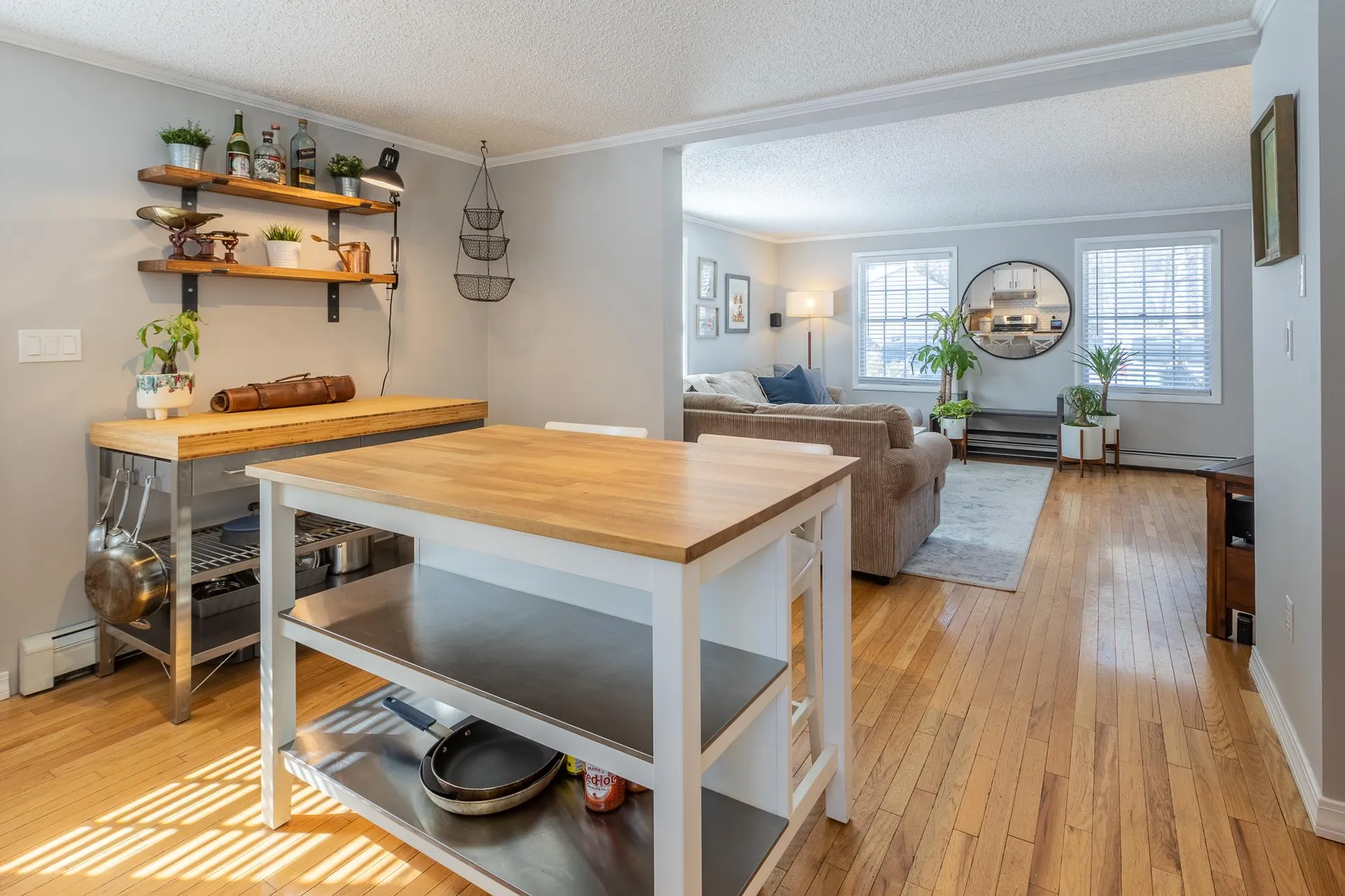 141 Dawn Drive Hartford VT 05001-9056