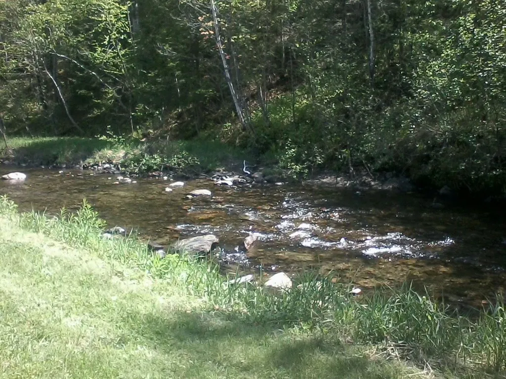 374 Rt 25c Piermont NH 03779