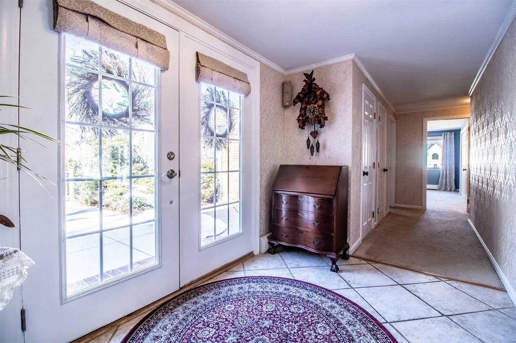 23 Woodland Road Dover NH 03820