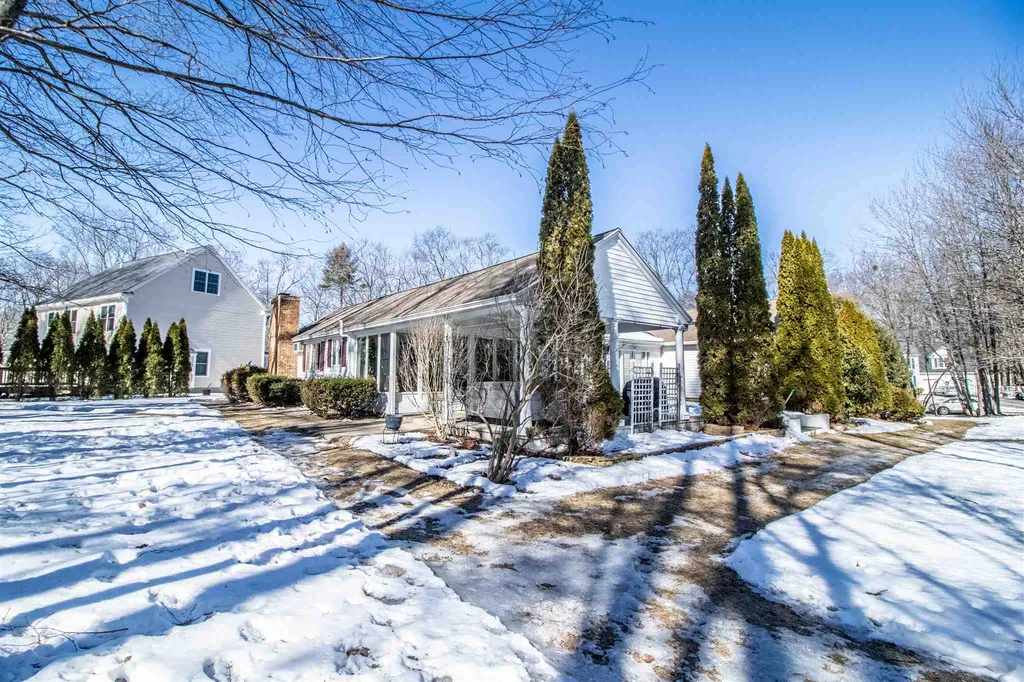 23 Woodland Road Dover NH 03820