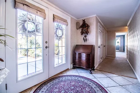 23 Woodland Road Dover NH 03820