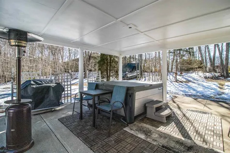 23 Woodland Road Dover NH 03820