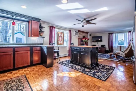 23 Woodland Road Dover NH 03820