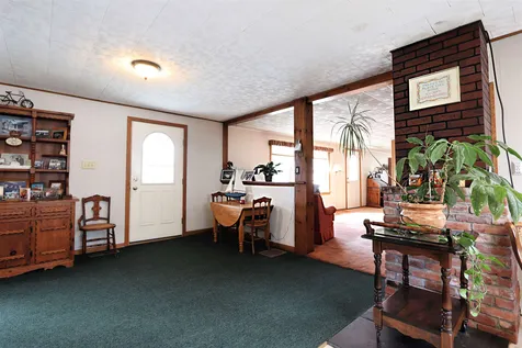 25 King Drive Lyndon VT 05851