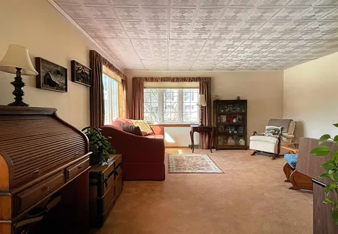 25 King Drive Lyndon VT 05851