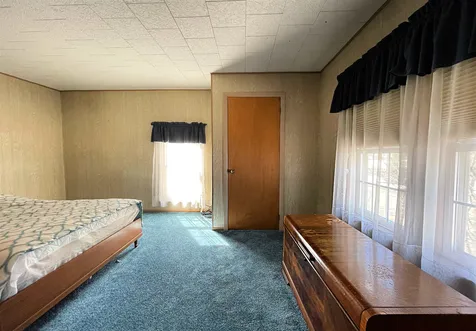 25 King Drive Lyndon VT 05851