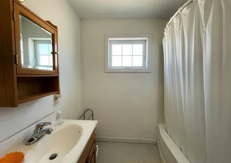 25 King Drive Lyndon VT 05851