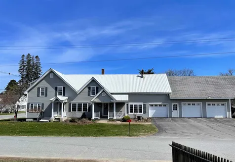 25 King Drive Lyndon VT 05851