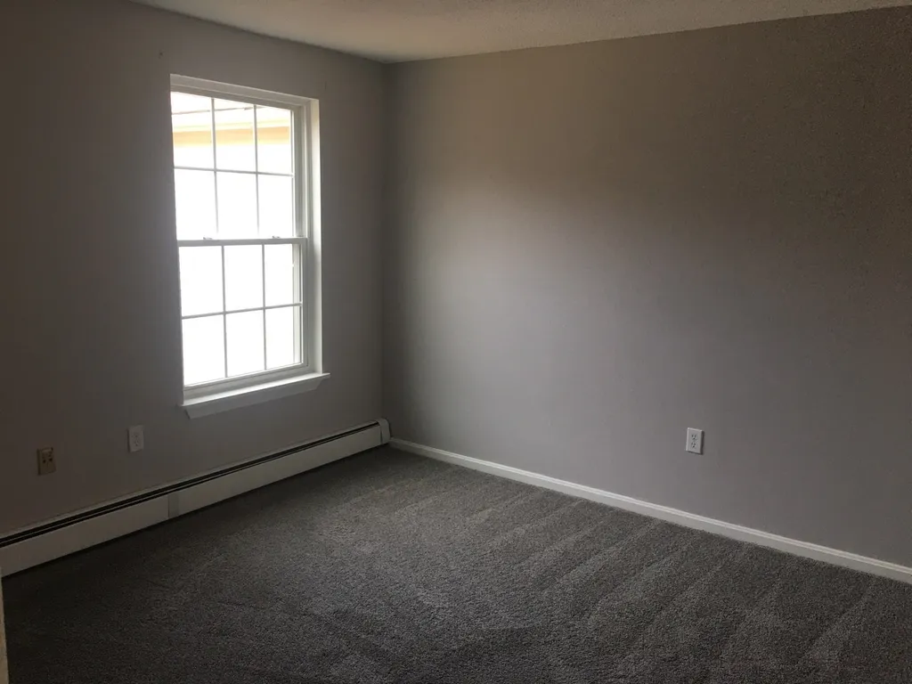 512 White Cedar Boulevard Portsmouth NH 03801