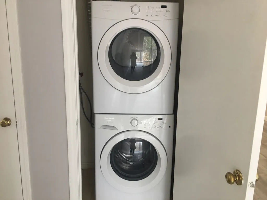 512 White Cedar Boulevard Portsmouth NH 03801