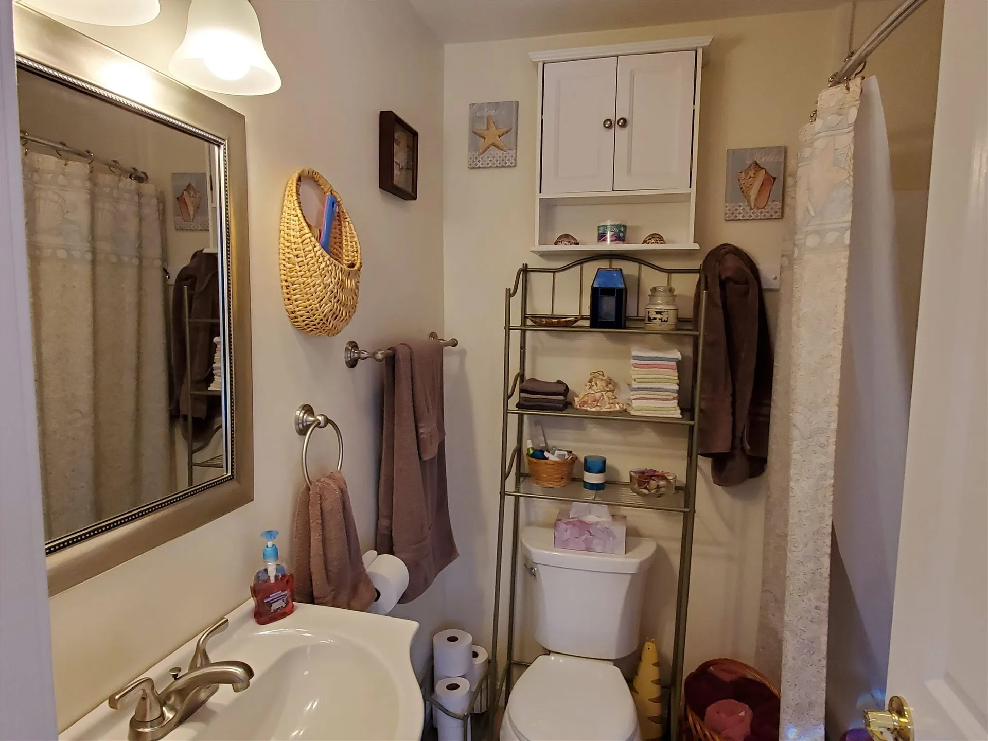 25 Peabody Street Lebanon NH 03766