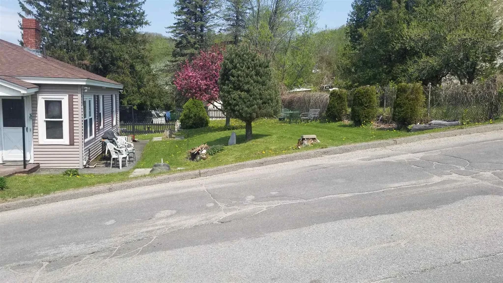 424 Willard Street Berlin NH 03570