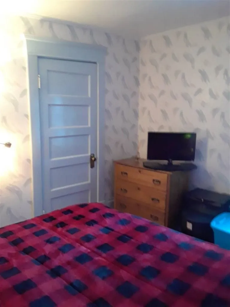 15 Woolson Avenue Springfield VT 05156