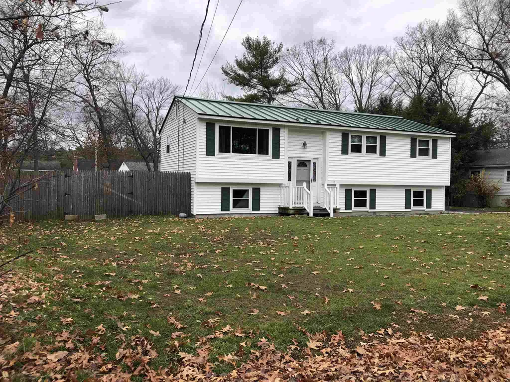 13 Redwing Road Concord NH 03301
