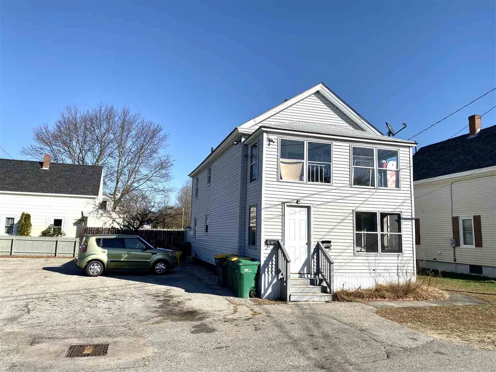 4 Harvard Street Rochester NH 03867