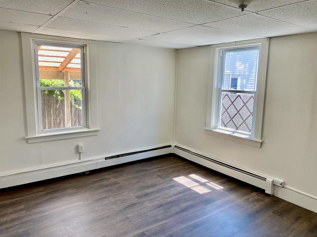 4 Harvard Street Rochester NH 03867
