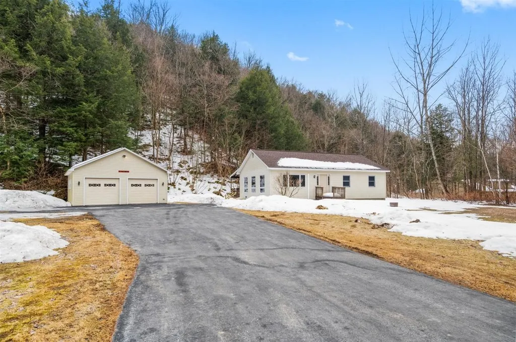 1478 Vt Route 9 Woodford VT Real Estate MLS 4851735