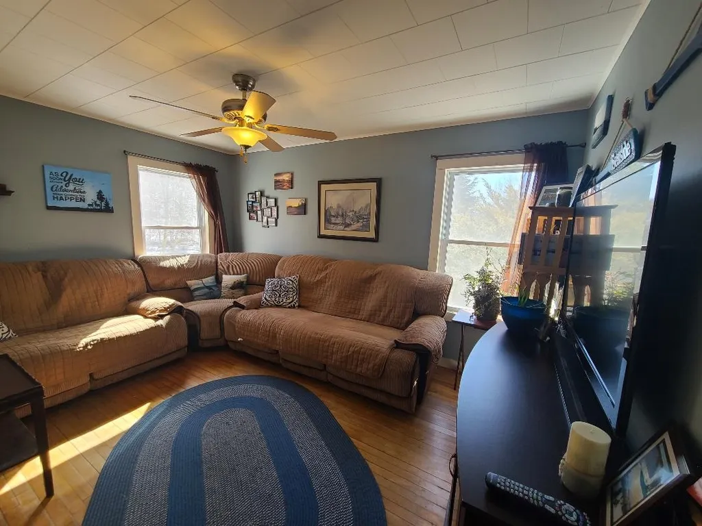 4 River Street Gorham NH 03581