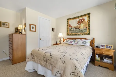 31 Kaufmann Drive Peterborough NH 03458