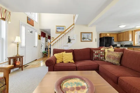 31 Kaufmann Drive Peterborough NH 03458
