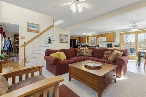 31 Kaufmann Drive Peterborough NH 03458