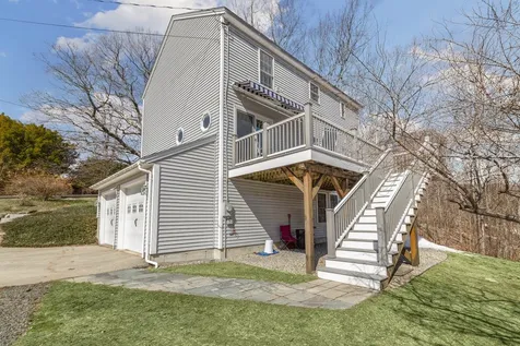 31 Kaufmann Drive Peterborough NH 03458