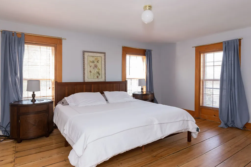 5 Johnson Way South Burlington VT 05403