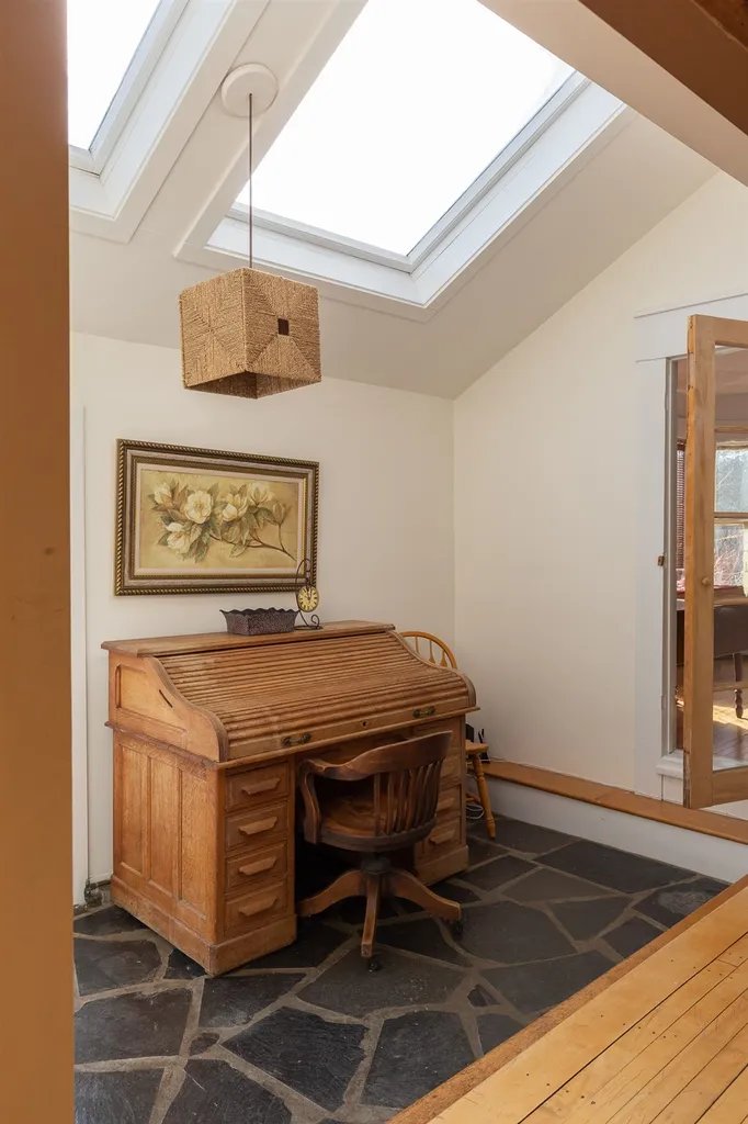 5 Johnson Way South Burlington VT 05403