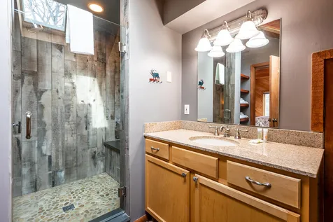 5 Stratton Ridge Road Winhall VT 05340