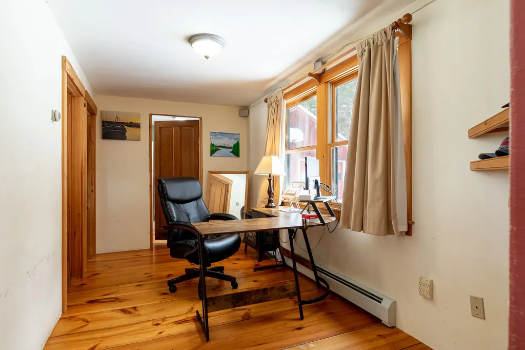 1707 Perini Road Newbury VT 05051