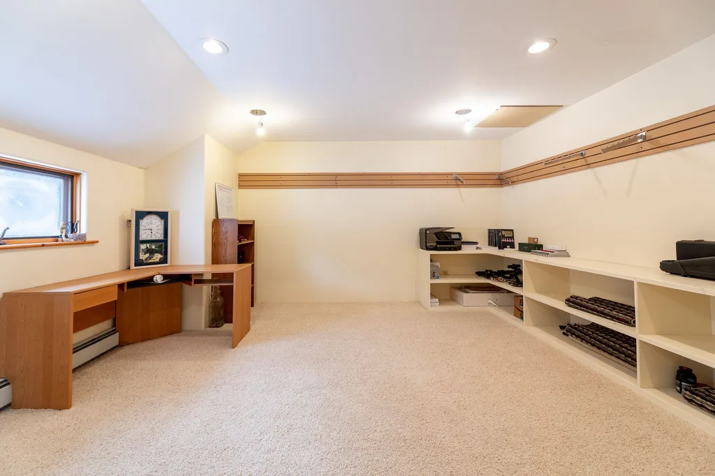 1707 Perini Road Newbury VT 05051