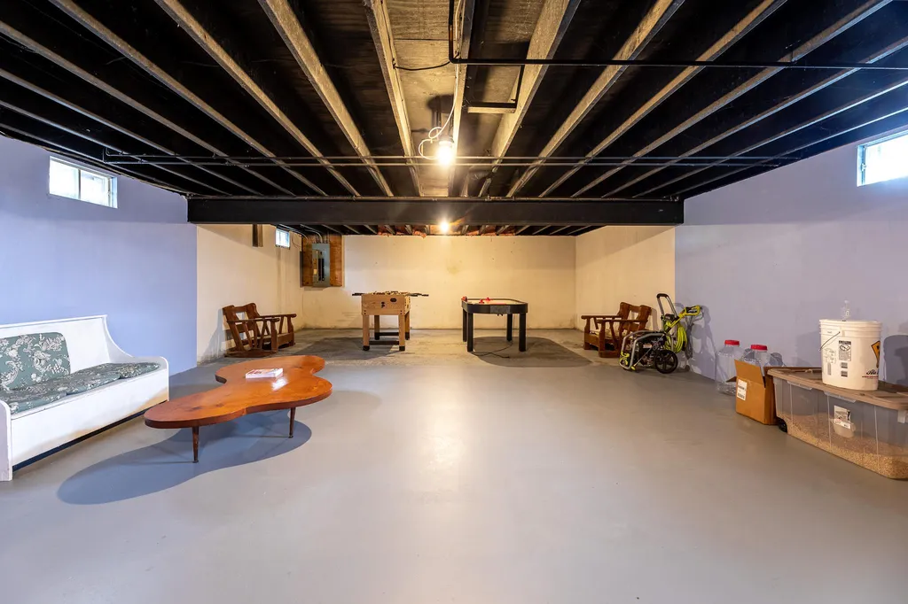 1707 Perini Road Newbury VT 05051