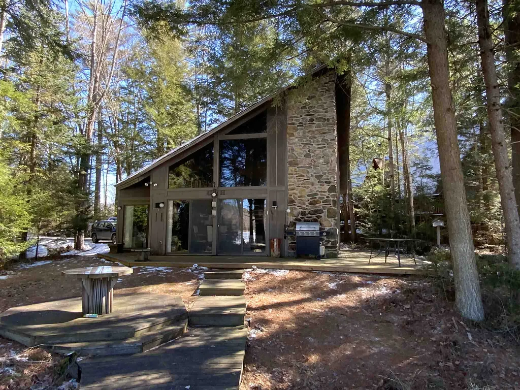 349 White Mountain Road Haverhill NH 03785