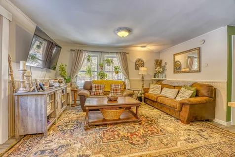 22 Sholan Road Thornton NH 03285