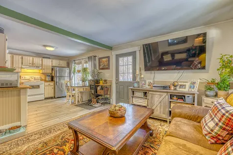 22 Sholan Road Thornton NH 03285