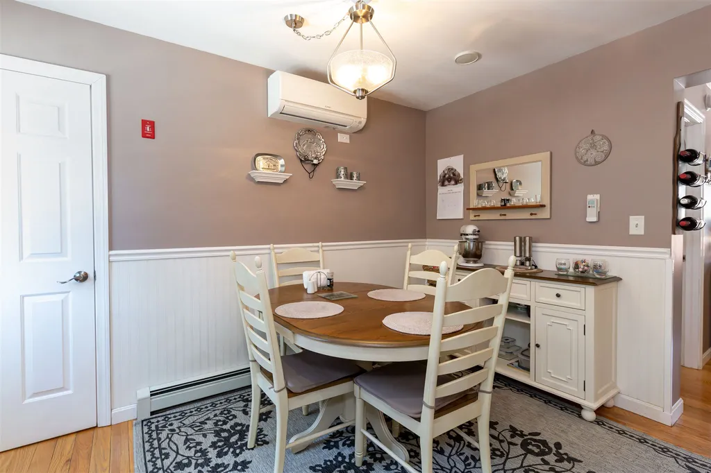 188 Leavitt Road Pittsfield NH 03263