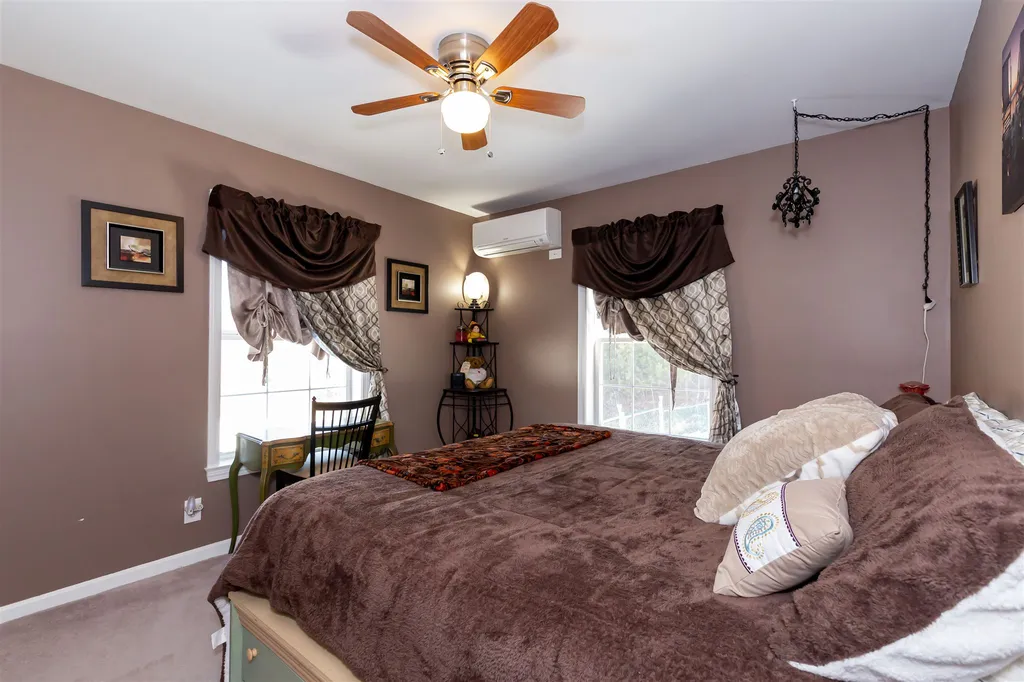 188 Leavitt Road Pittsfield NH 03263