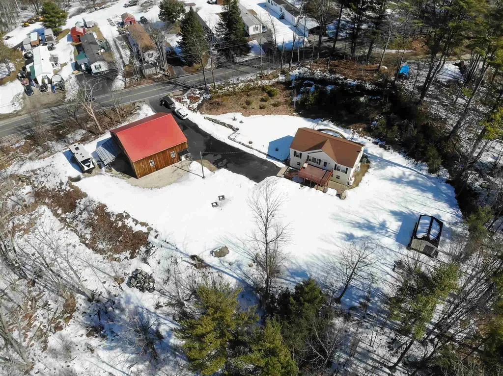 188 Leavitt Road Pittsfield NH 03263