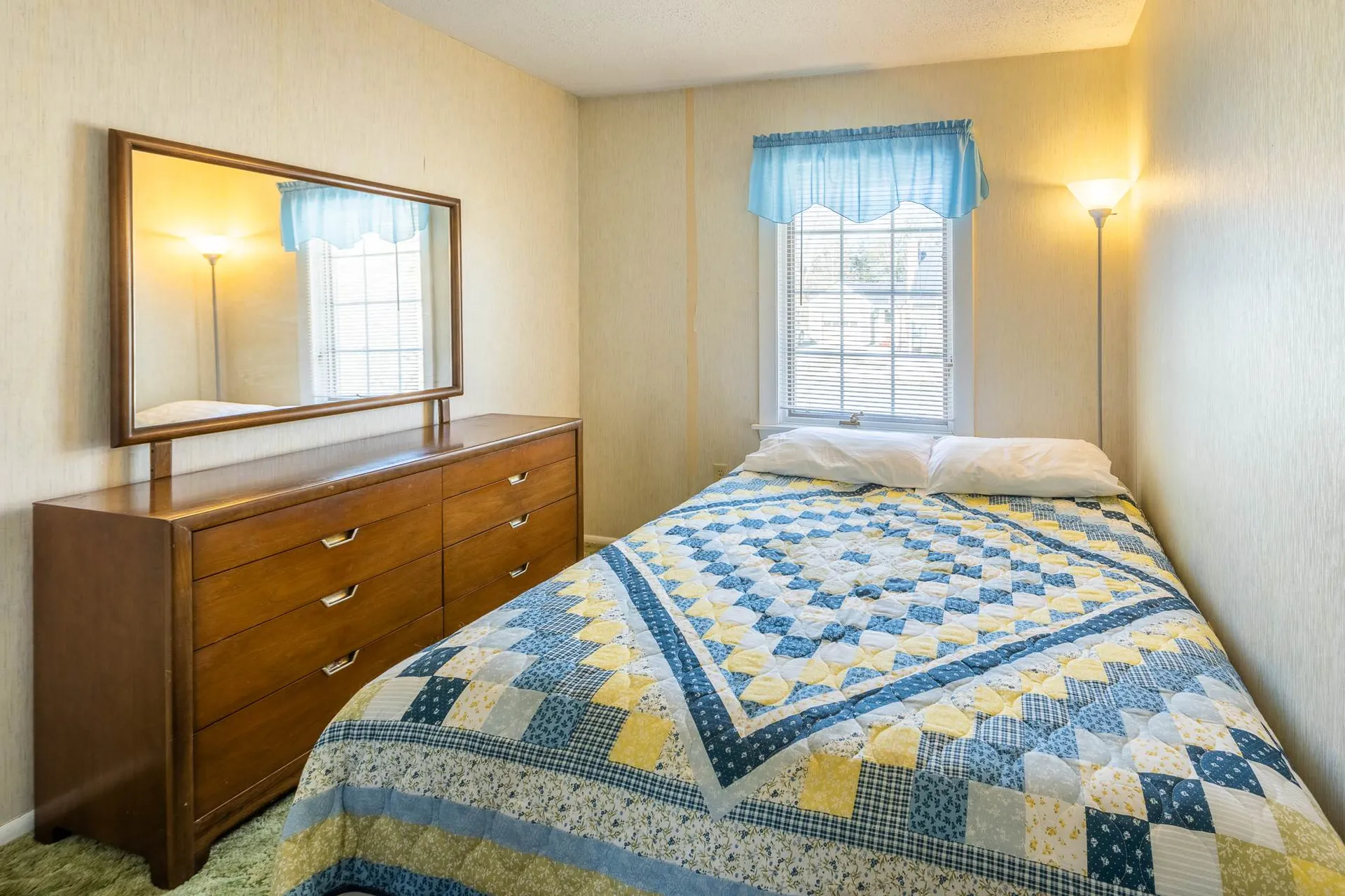 8 Whitcomb Avenue Lebanon NH 03784