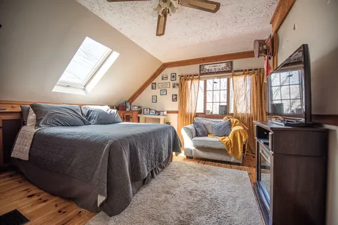 75 Ragged Mountain Road Danbury NH 03230