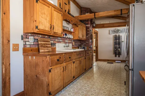 75 Ragged Mountain Road Danbury NH 03230
