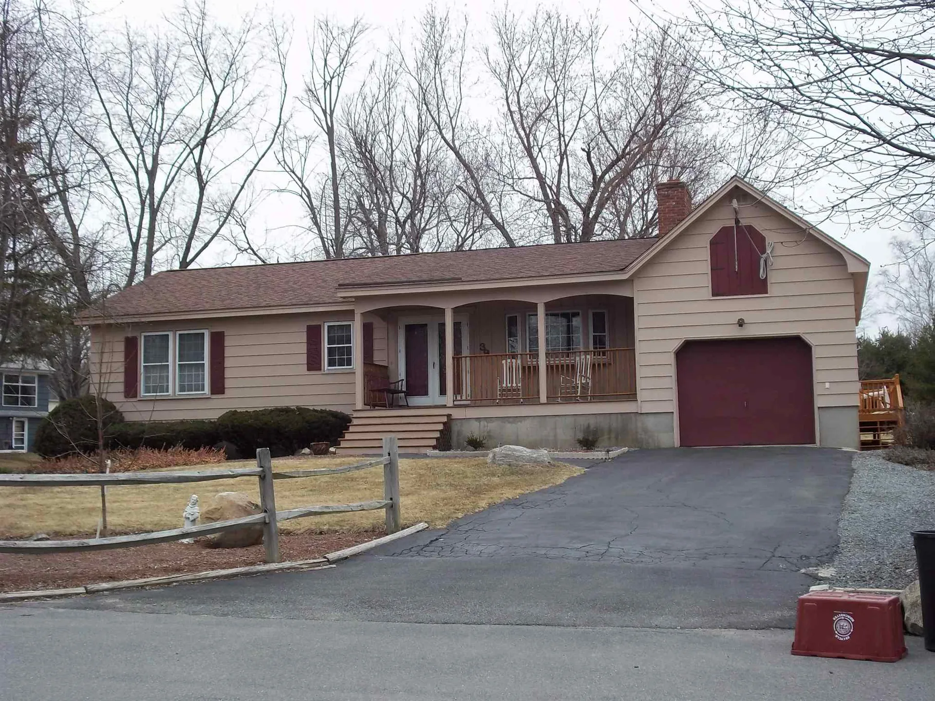 39 Brady Circle Manchester NH 03109