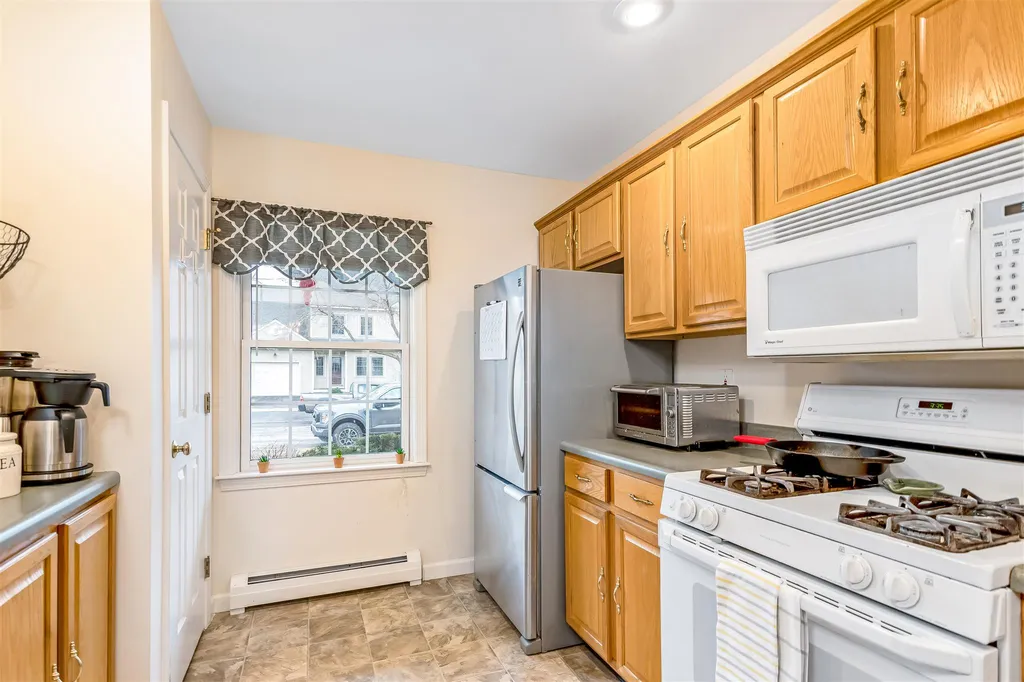 6 Chelsea Place Williston VT 05495