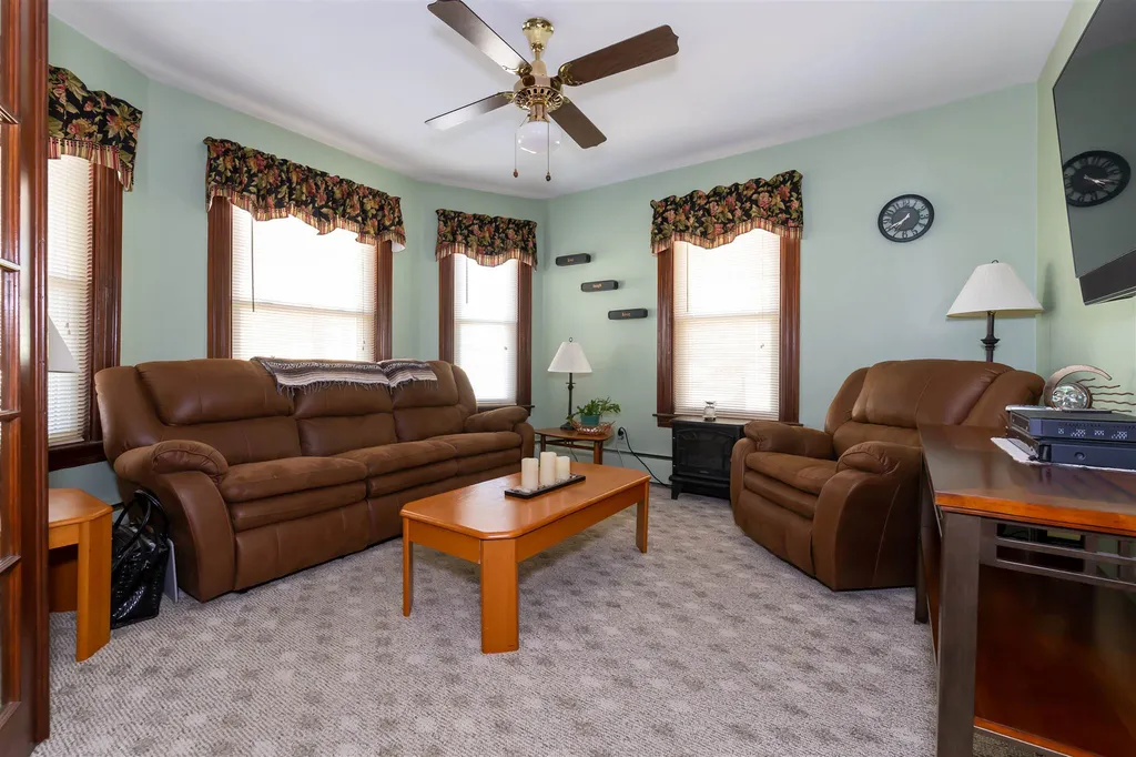 161 Boutwell Street Manchester NH 03102